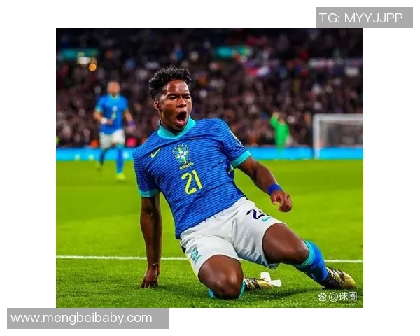 全球足球明星队员汇聚各国风采展现球场魅力与激情 全球足球明星队员汇聚各国风采展现球场魅力与激情