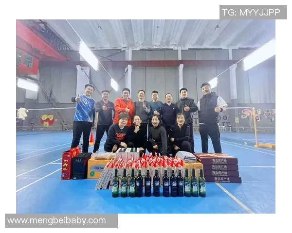 赛后复盘重庆羽毛球队与武汉羽毛球队的团队协作与战术分析 赛后复盘重庆羽毛球队与武汉羽毛球队的团队协作与战术分析