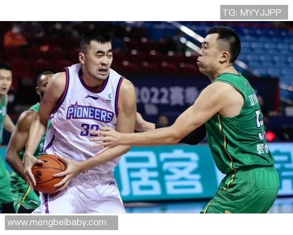 重庆篮球队以92分领跑精英赛积分榜展现强劲实力 重庆篮球队以92分领跑精英赛积分榜展现强劲实力